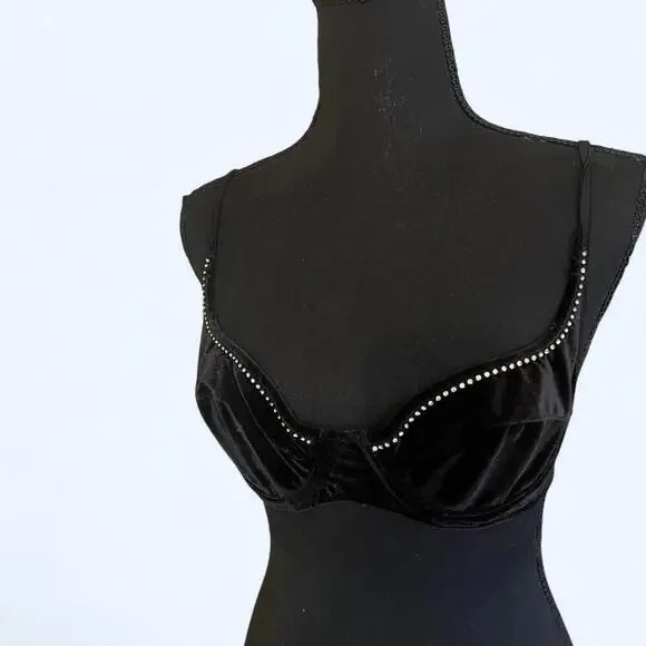 Victoria’s Secret Vintage Y2K velvet rhinestone bra 34B